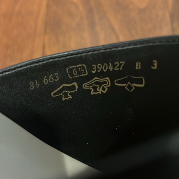 Gabor Women’s Striped Leather Black Slide - Picture 9 of 9